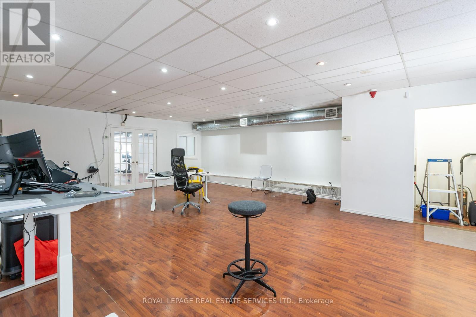170 Eglinton Ave E Property Photo 18