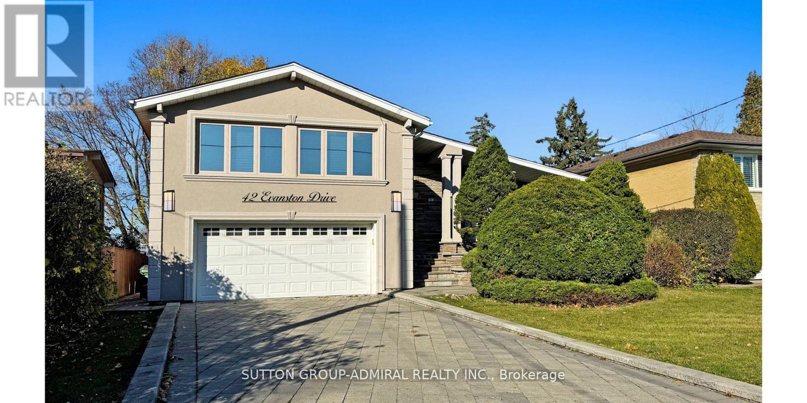 42 Evanston Drive Property Photo 1
