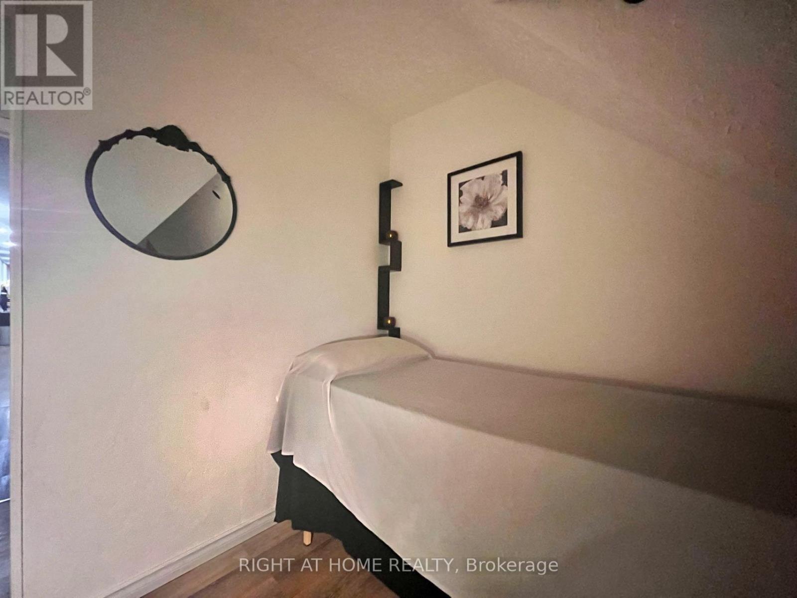 3rd Floor - 106 Cumberland Street Property Photo 20