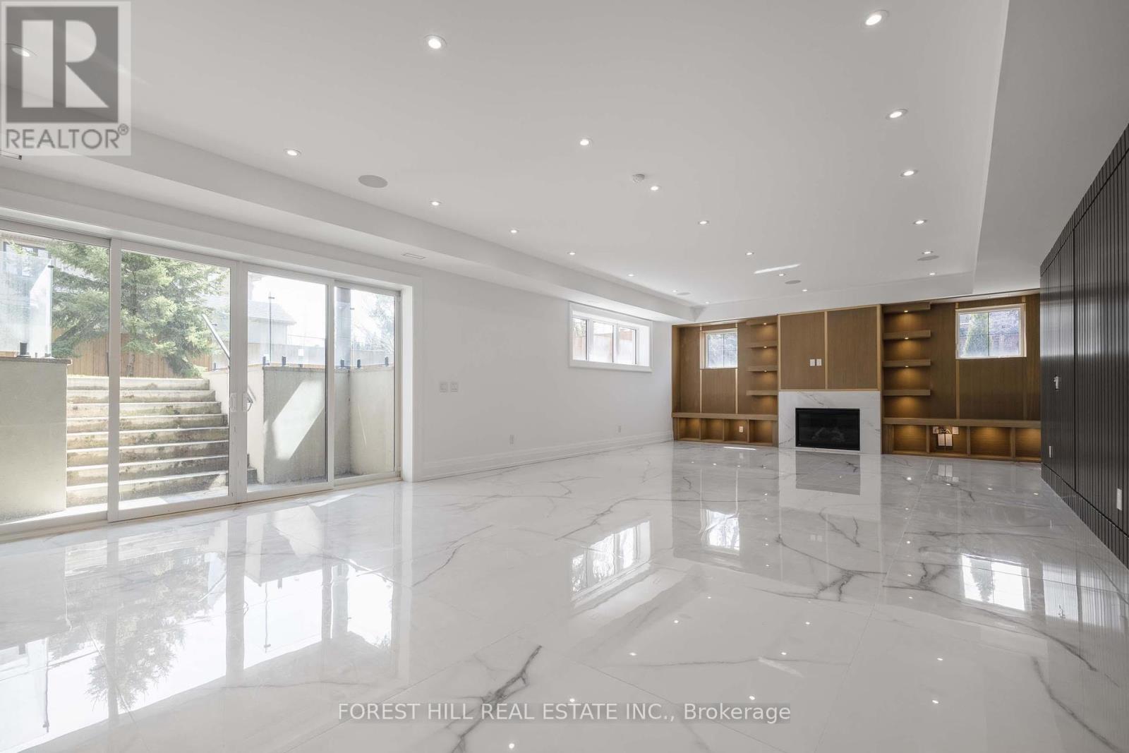 81 Upper Canada Drive Property Photo 11