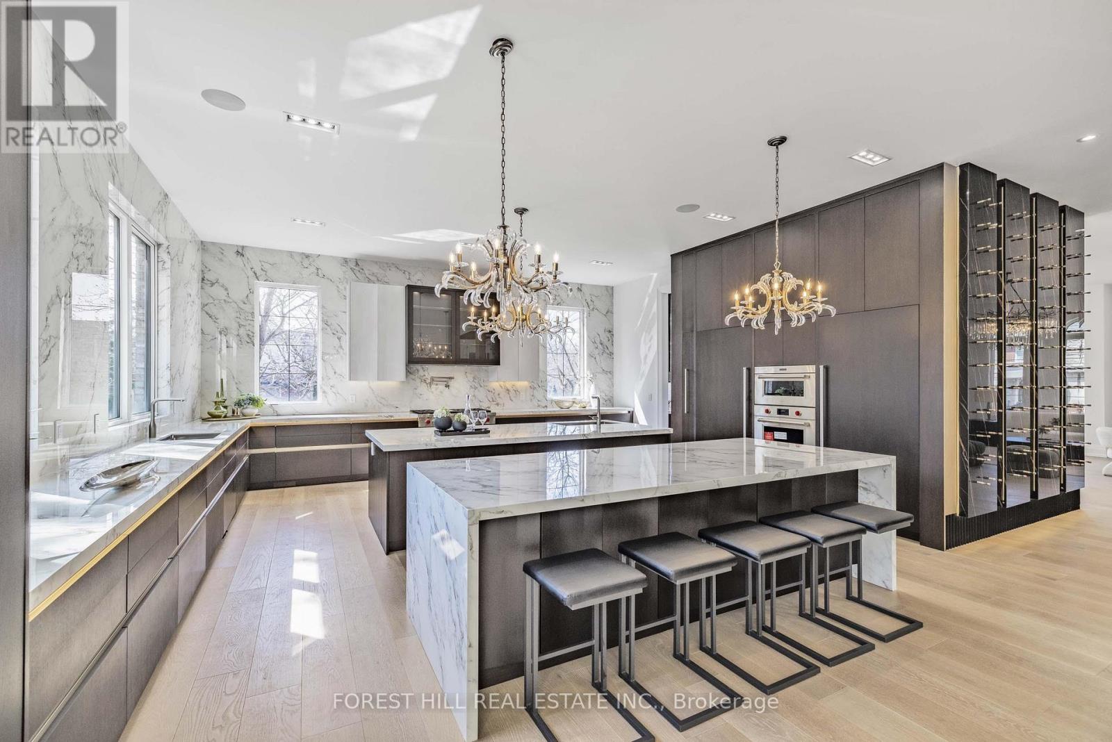 81 Upper Canada Drive Property Photo 15