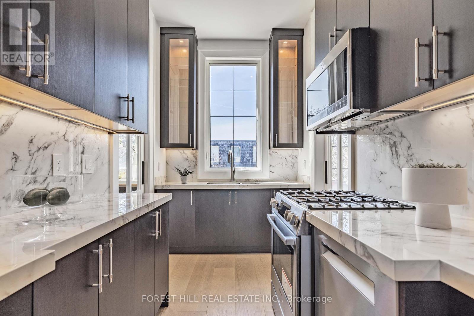81 Upper Canada Drive Property Photo 18