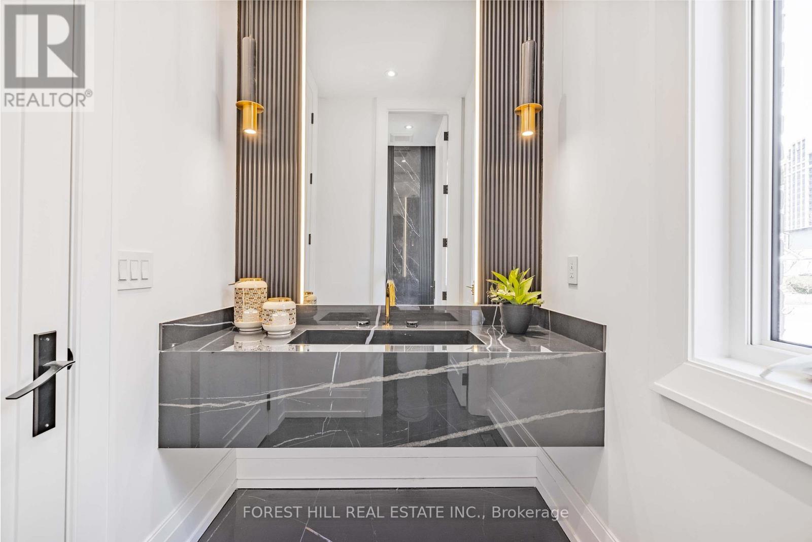 81 Upper Canada Drive Property Photo 34