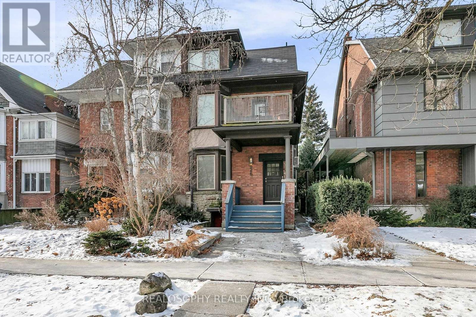 626 Huron Street Property Photo 1
