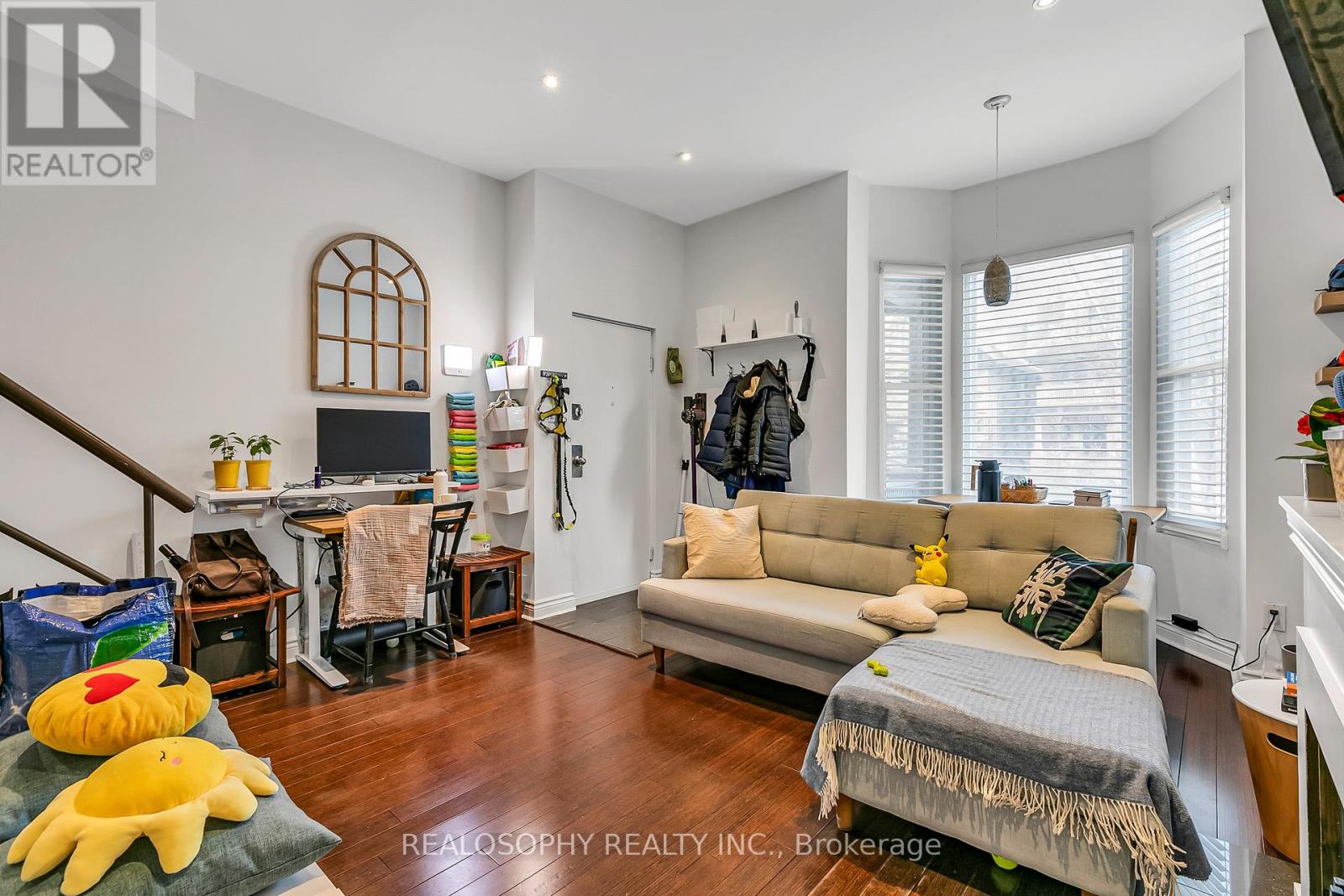 626 Huron Street Property Photo 2