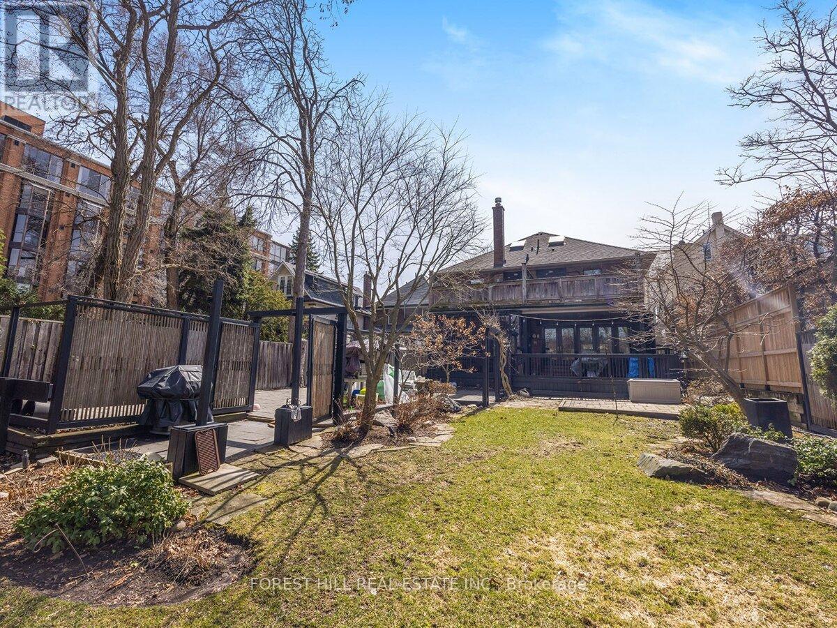 14b Glenview Avenue Property Photo 31