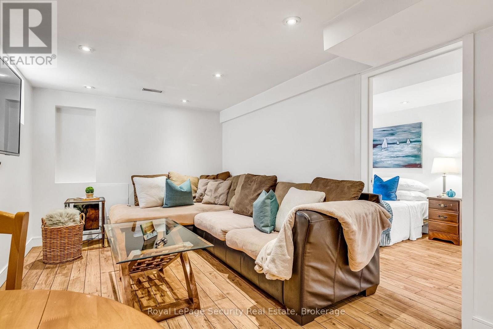 427 Lauder Avenue Property Photo 36