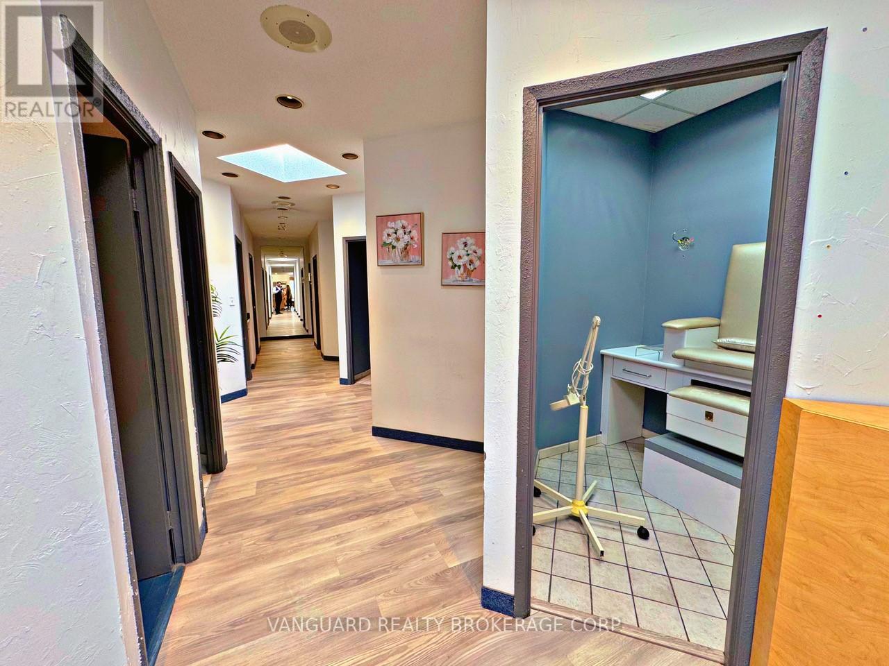 2nd Floor - 1106 Eglinton Avenue W Property Photo 10