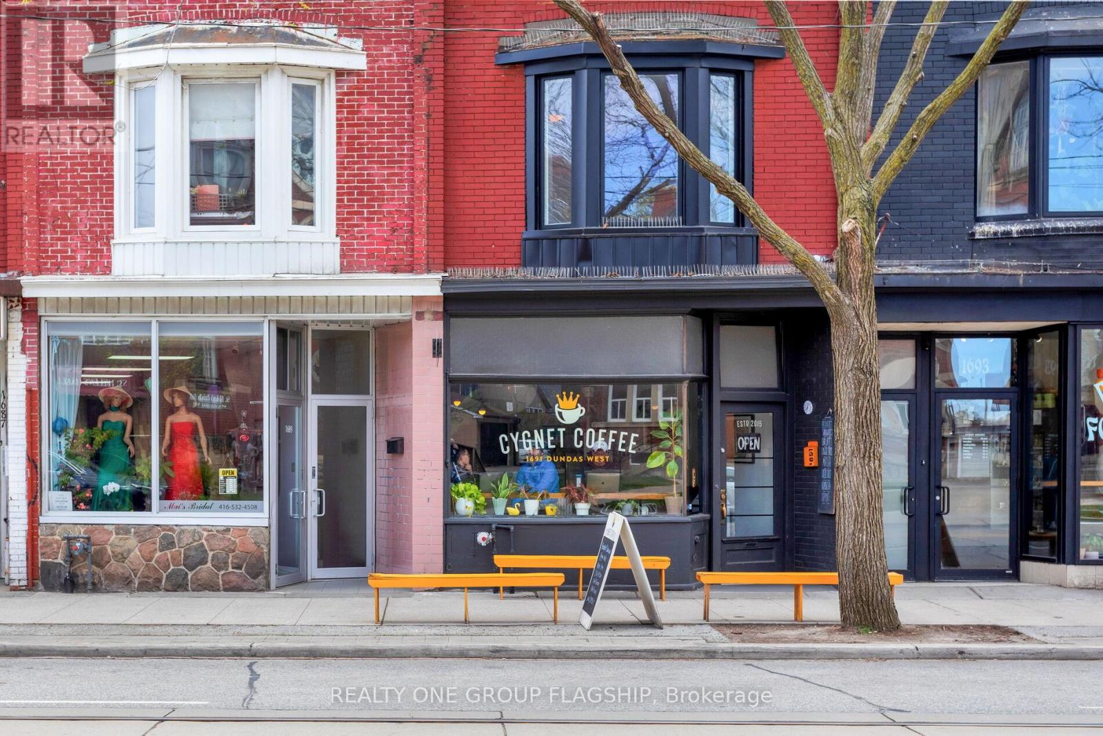 1691 Dundas Street W Property Photo 1