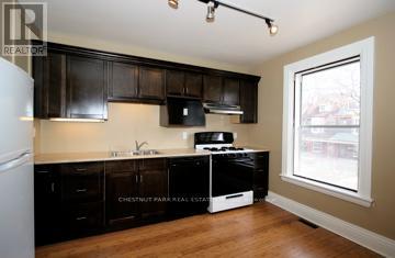 #2 - 684 Shaw Street Property Photo 9