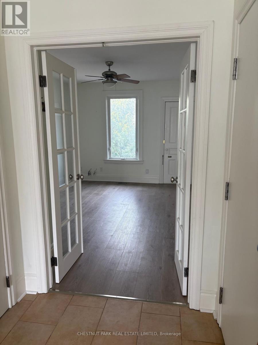 #2 - 684 Shaw Street Property Photo 12