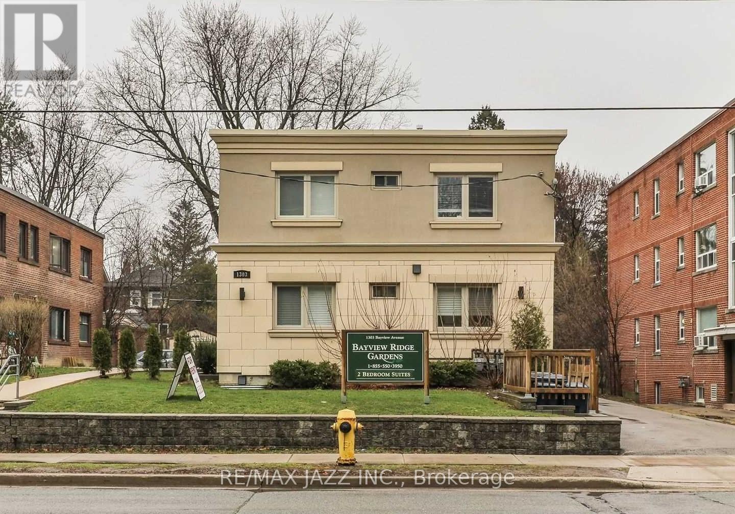 202 - 1303 Bayview Avenue Property Photo 1