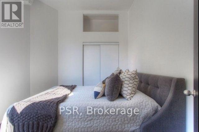 1 - 260 Sherbourne Street Property Photo 5