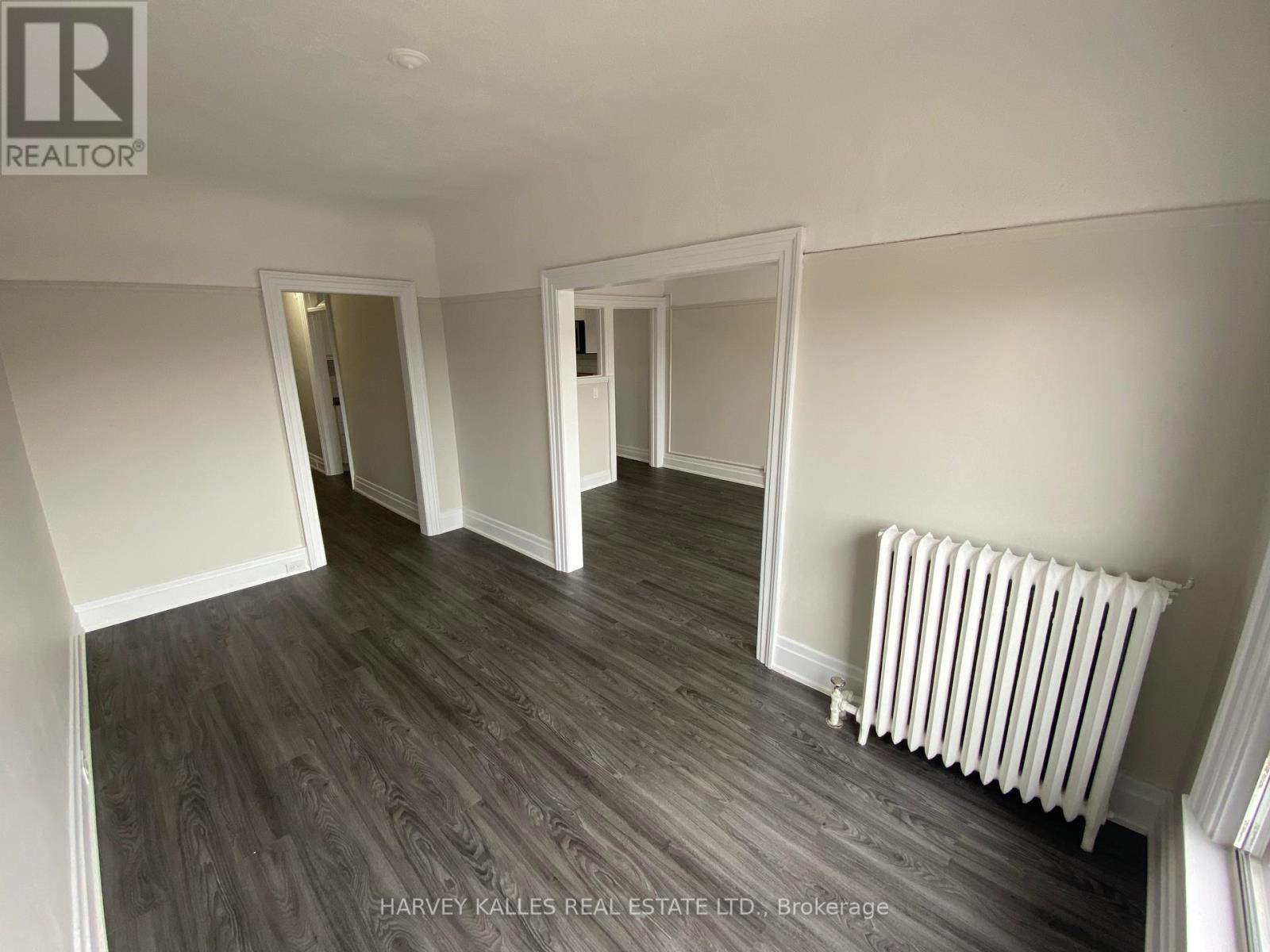 4 - 1072 St Clair Avenue W Property Photo 7