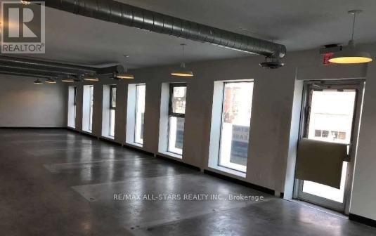 200 - 1269 Dundas Street W Property Photo 5