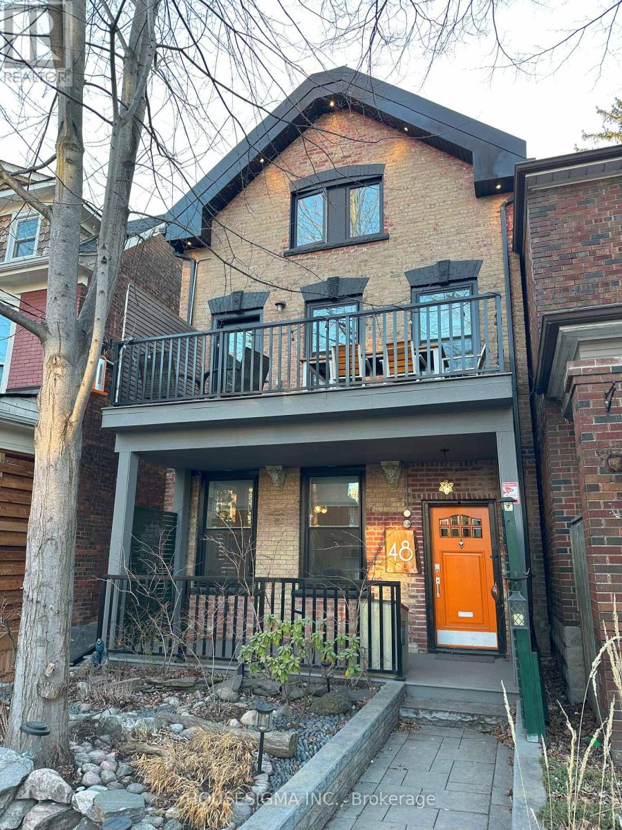 2 - 48 Euclid Avenue W Property Photo 1