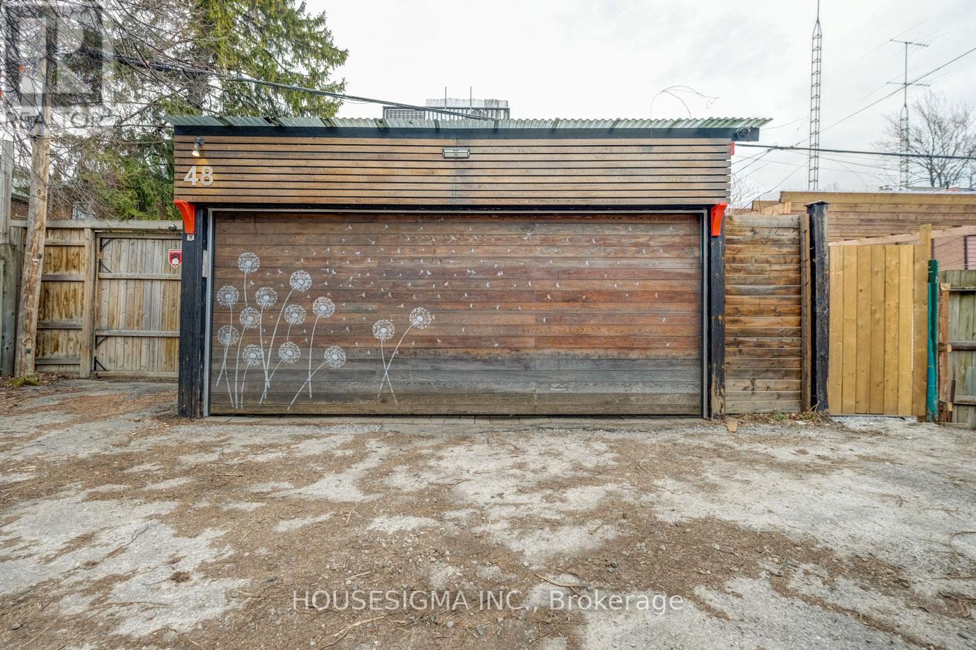2 - 48 Euclid Avenue W Property Photo 20