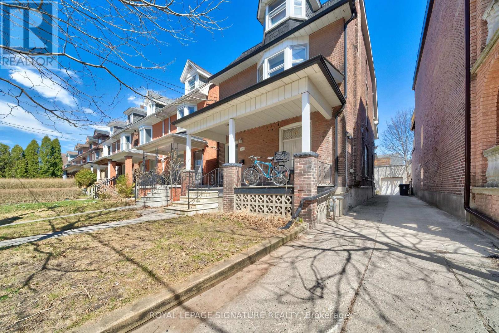 599 Euclid Avenue Property Photo 2
