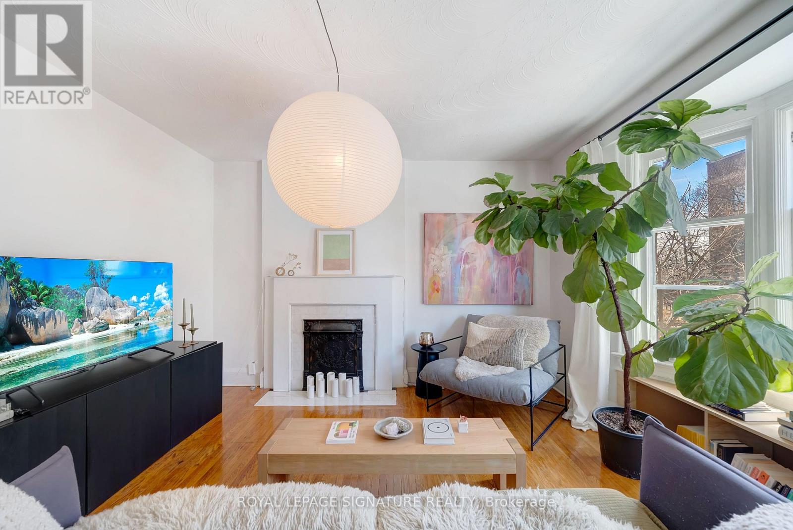 599 Euclid Avenue Property Photo 10