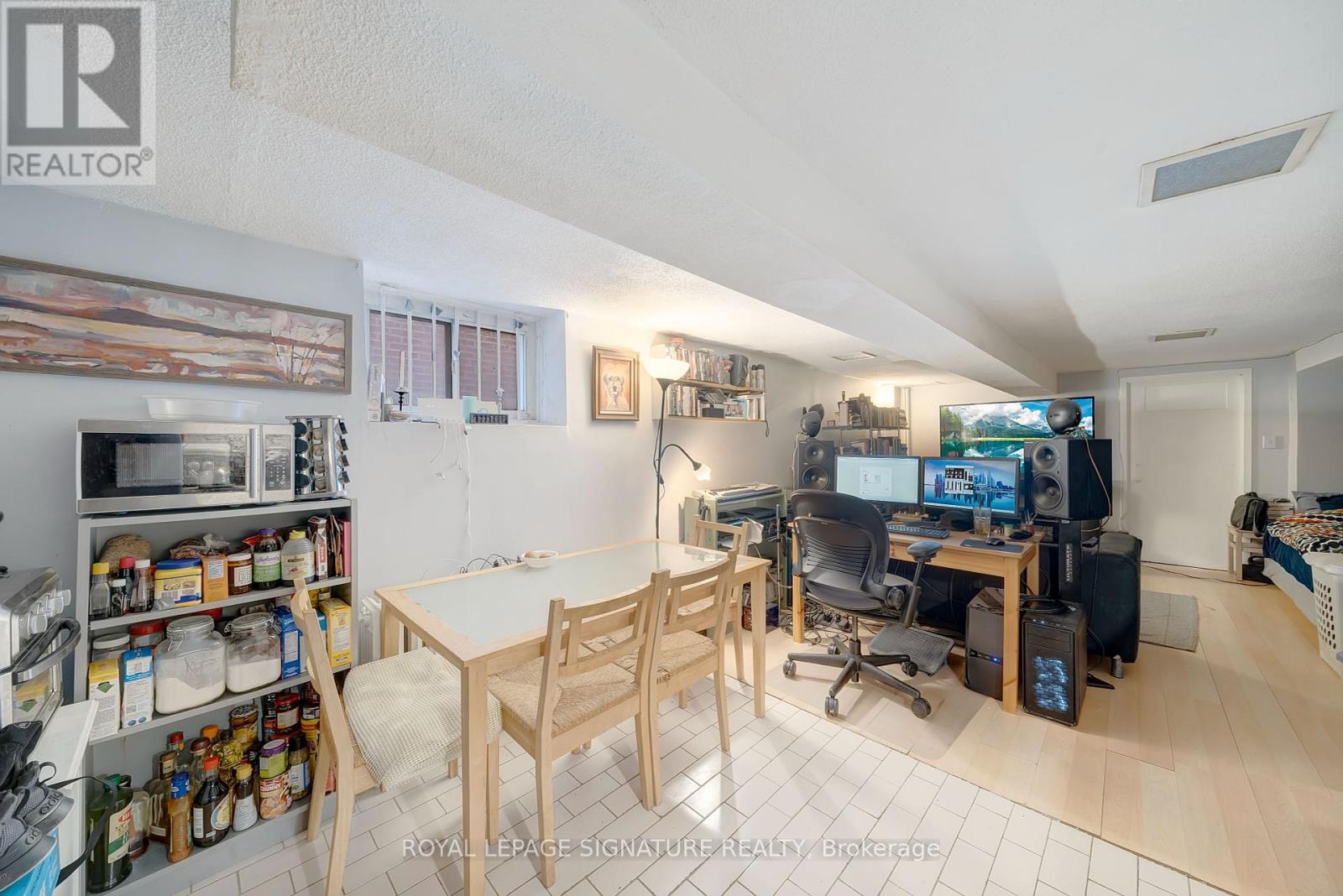 599 Euclid Avenue Property Photo 24