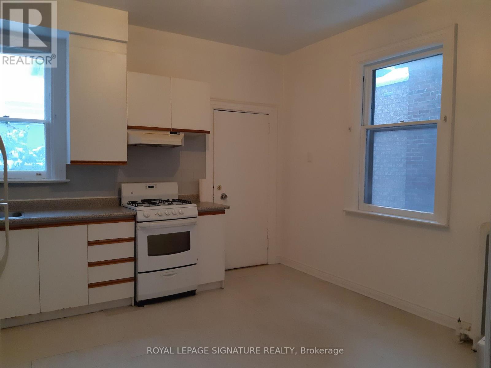 599 Euclid Avenue Property Photo 33