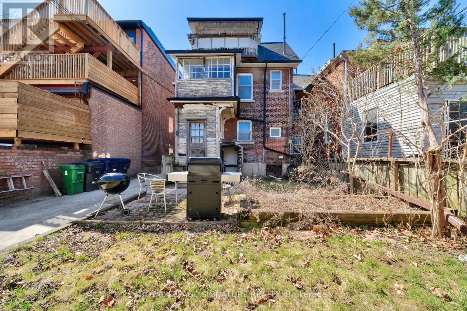 599 Euclid Avenue Property Photo 46