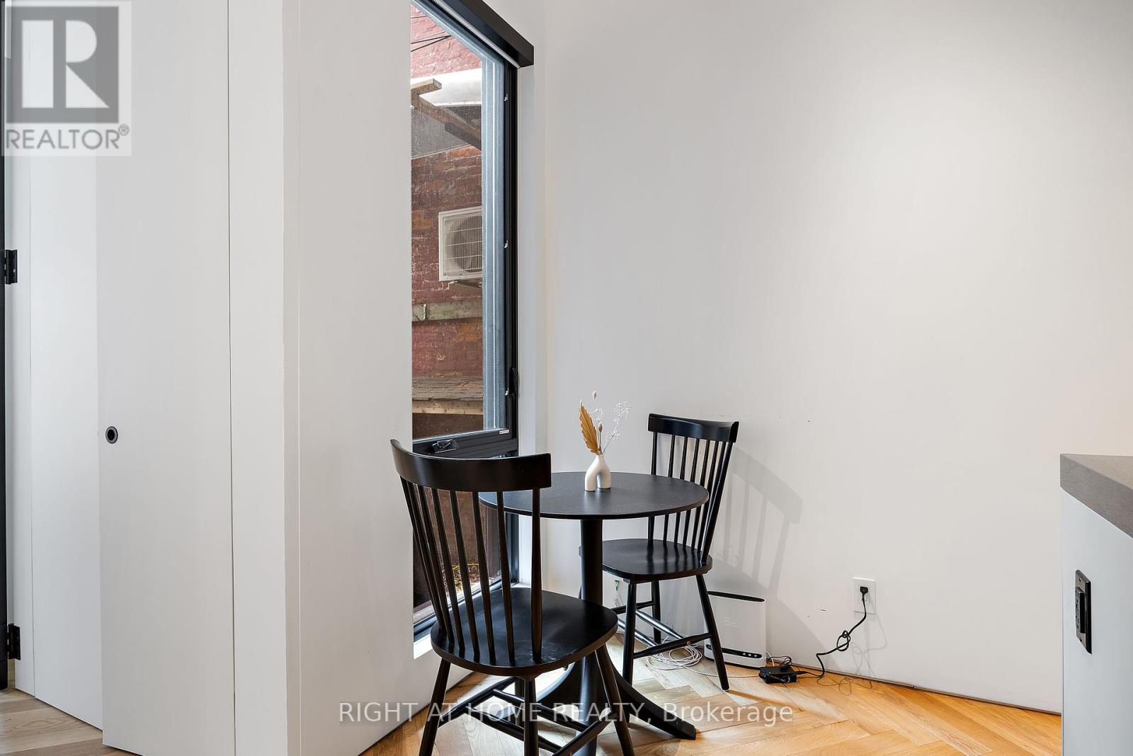 259 Lisgar Street Property Photo 35