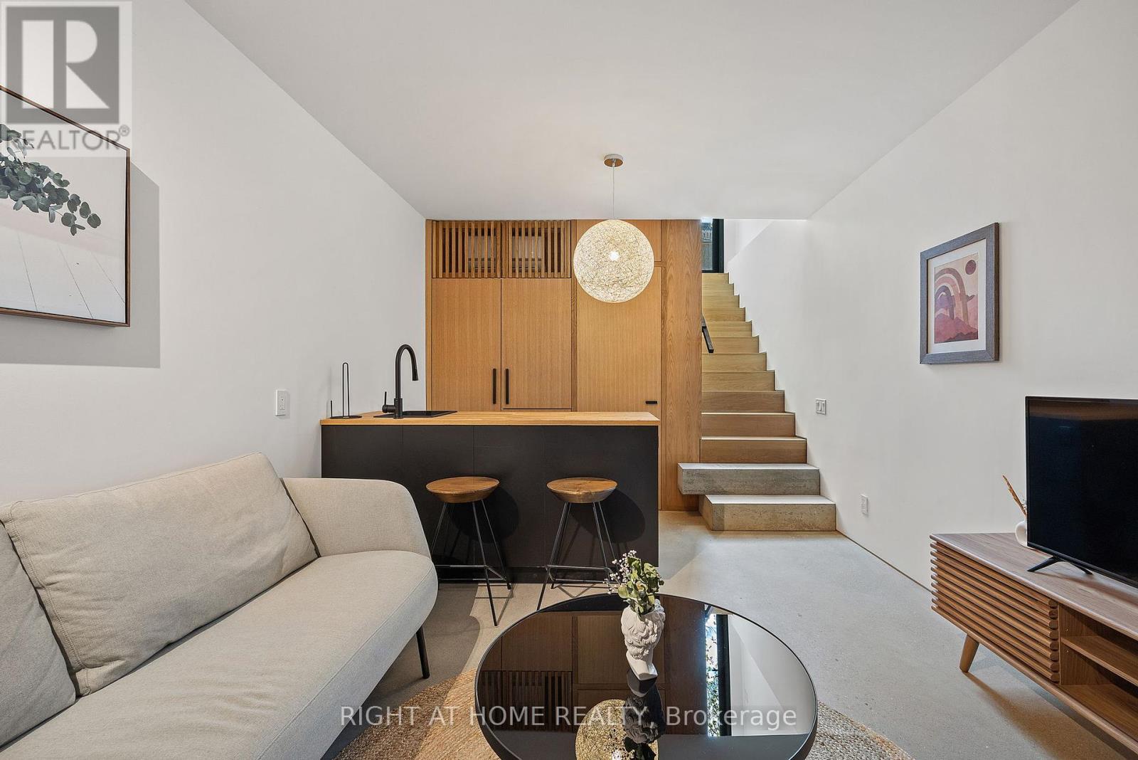 259 Lisgar Street Property Photo 43