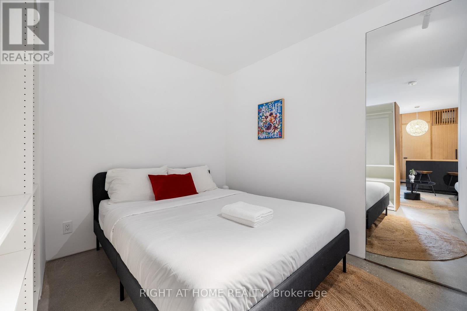 259 Lisgar Street Property Photo 46