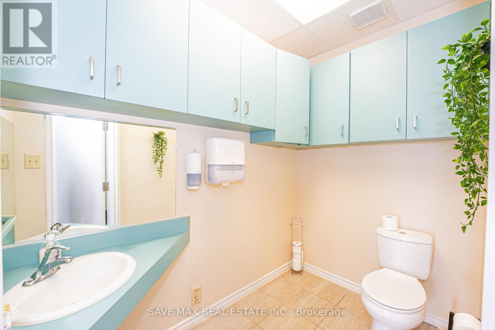190 Wilson Avenue Property Photo 21