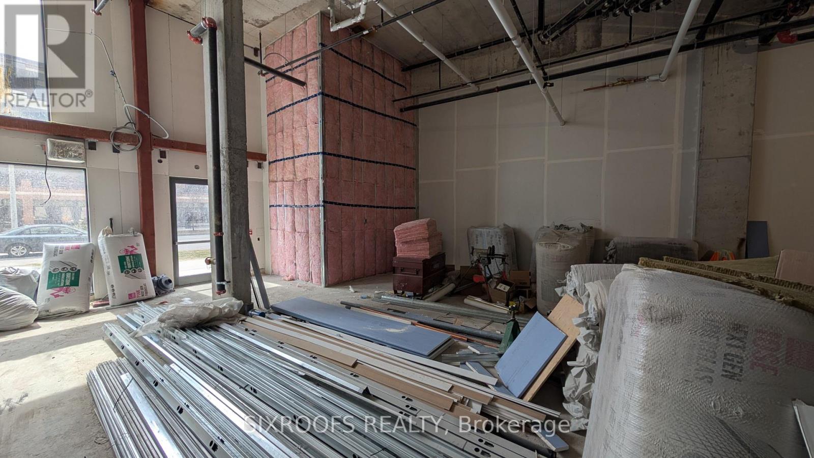 33 - 500 Wilson Avenue Property Photo 7