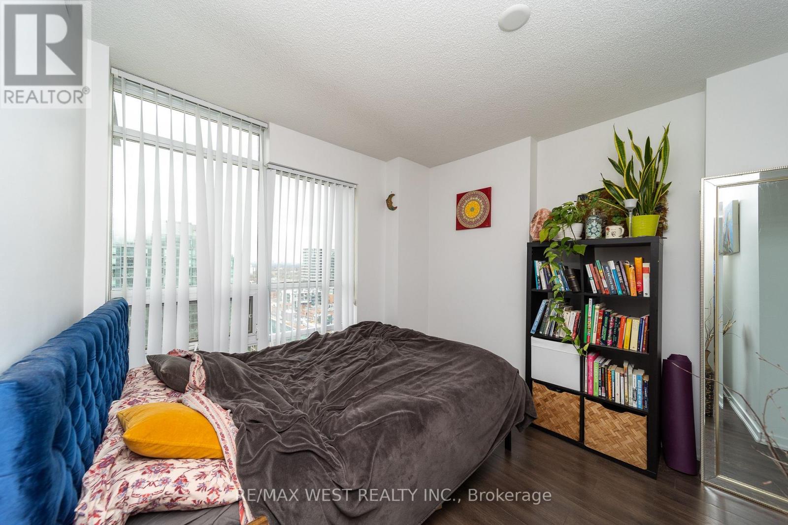 2101 - 68 Abell Street Property Photo 12