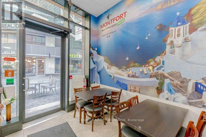 370 Queens Quay Street Property Photo 5
