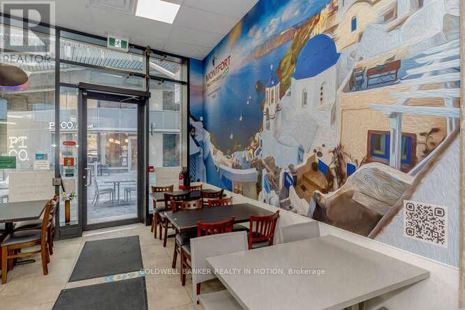370 Queens Quay Street Property Photo 10