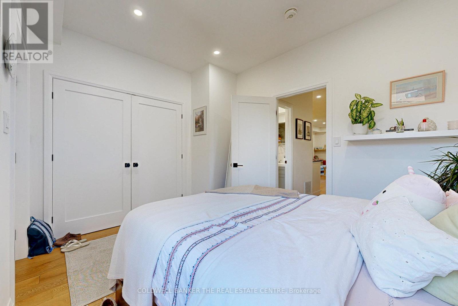 351 Clinton Street Property Photo 11