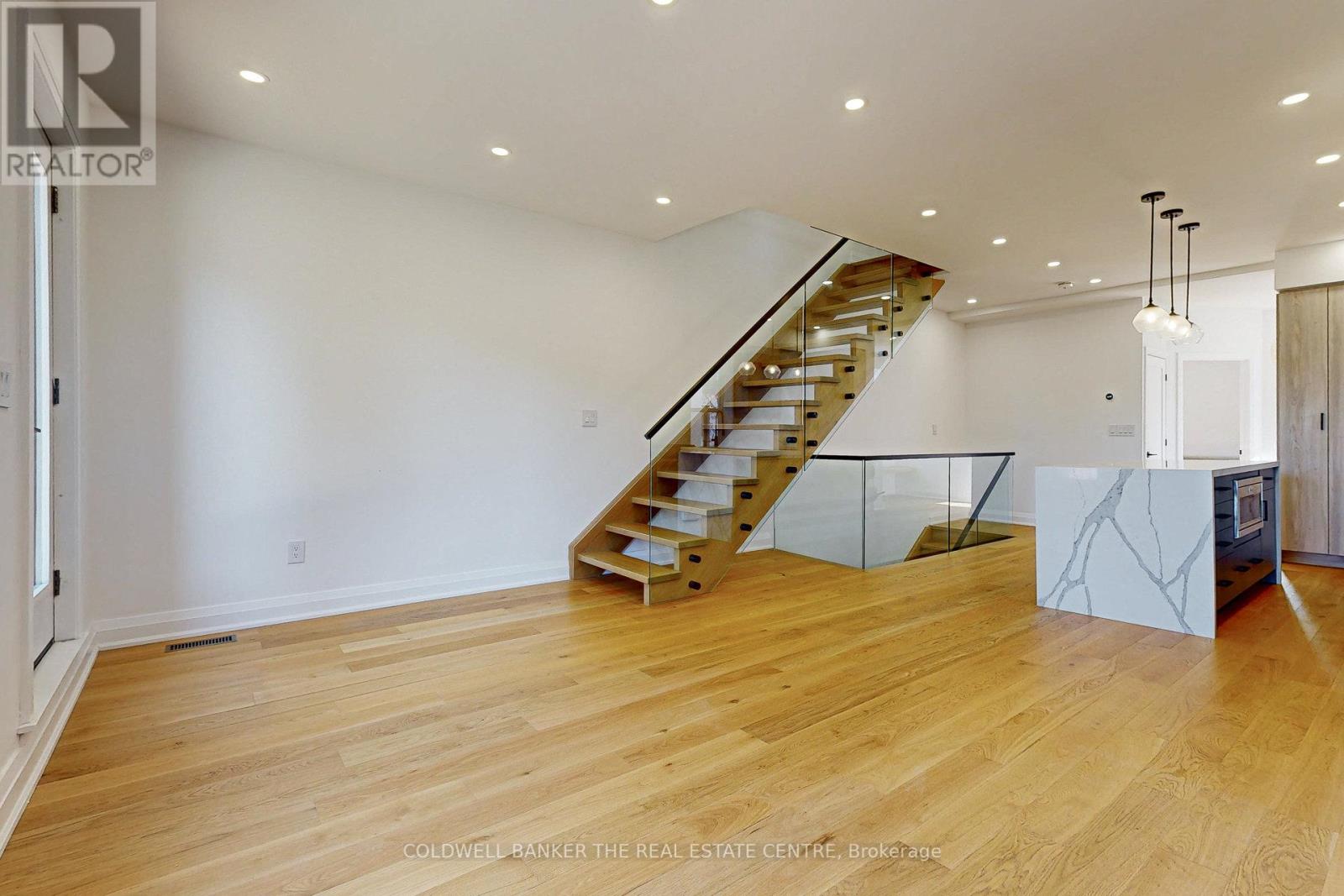 351 Clinton Street Property Photo 20