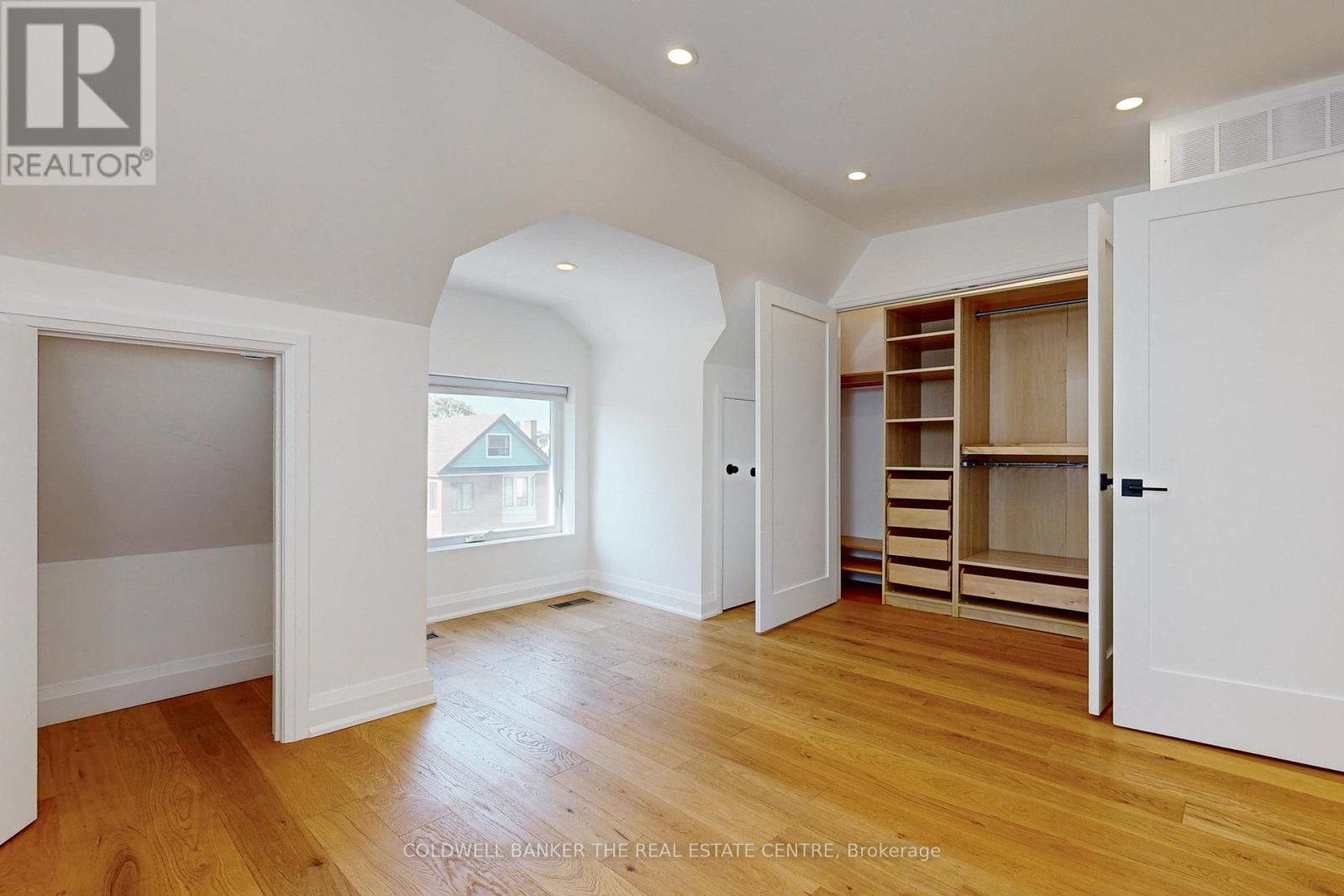 351 Clinton Street Property Photo 31