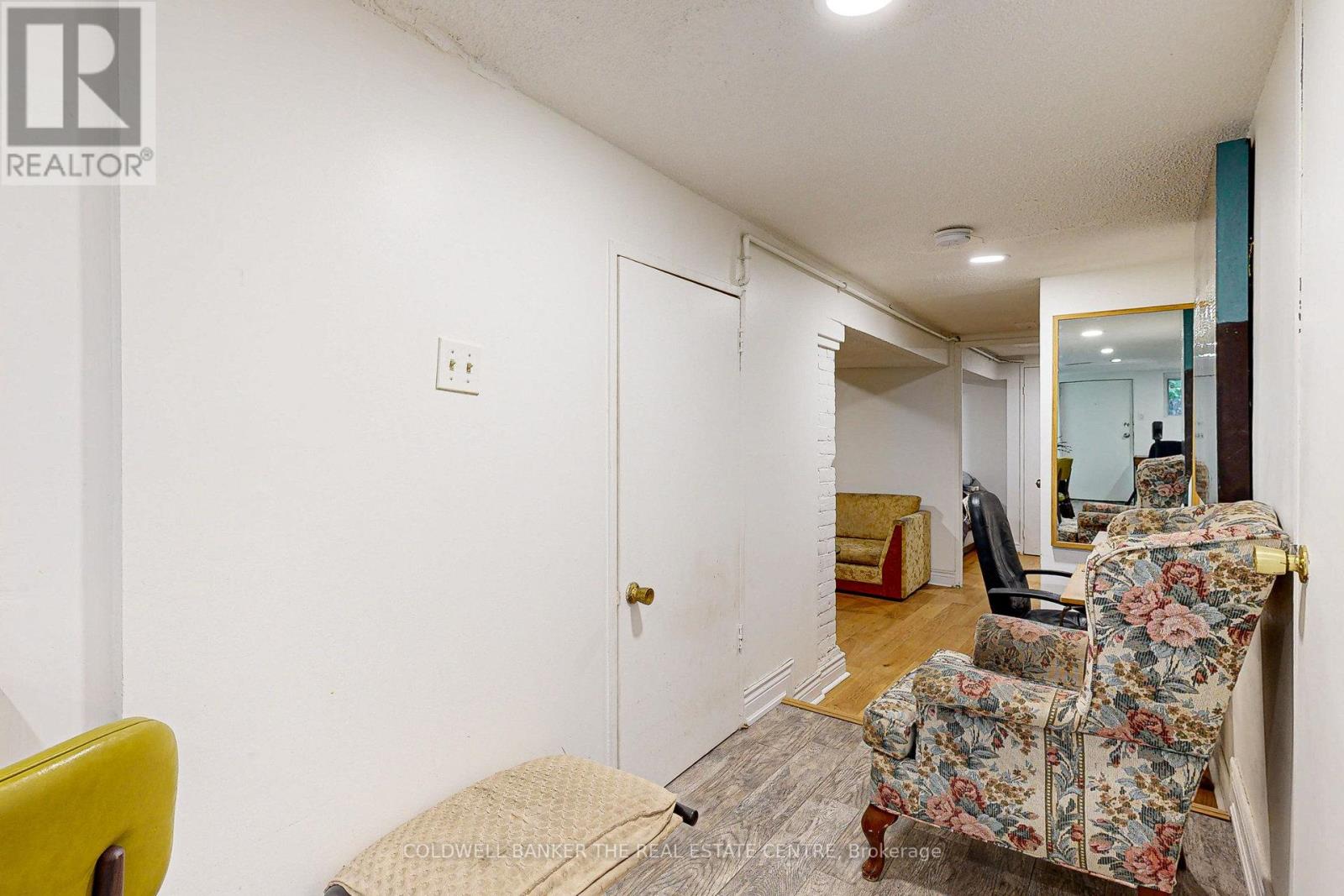 351 Clinton Street Property Photo 36