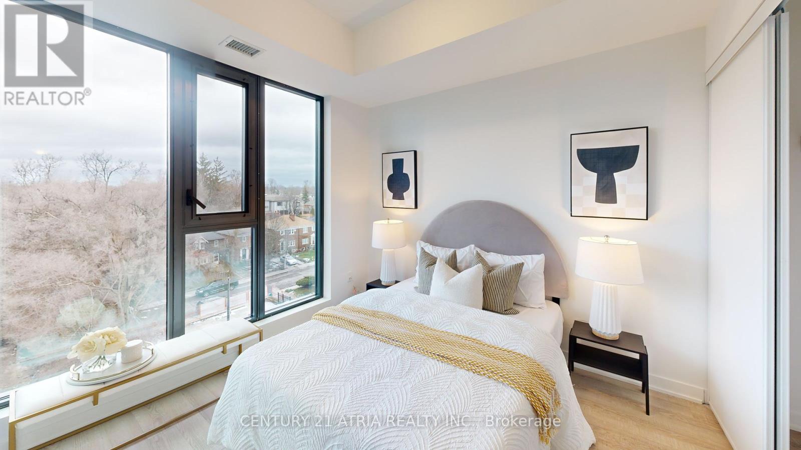 605 - 250 Lawrence Avenue W Property Photo 5