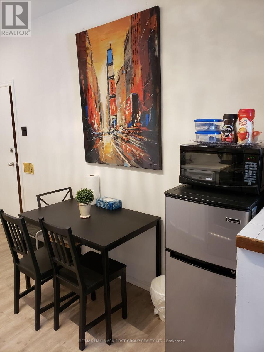 37 Mutual Street Property Photo 27