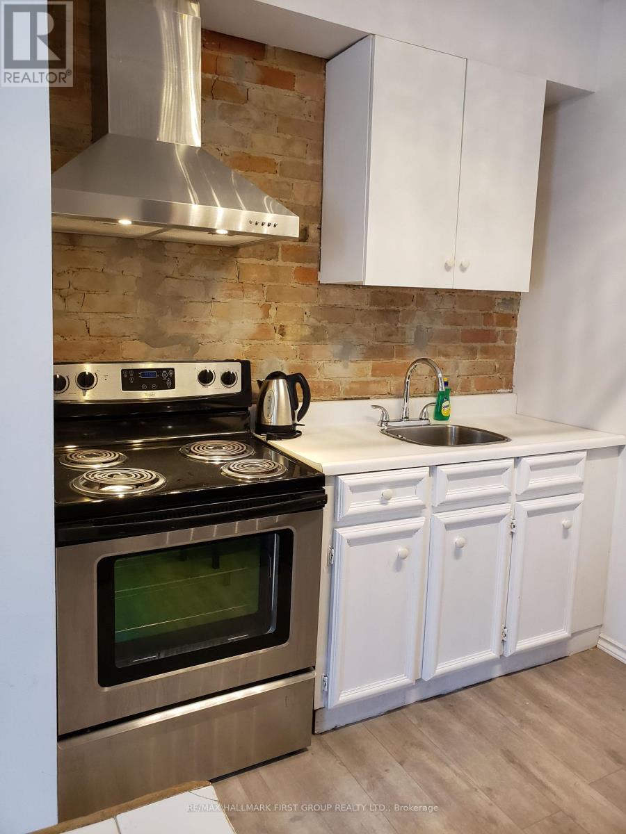 37 Mutual Street Property Photo 28