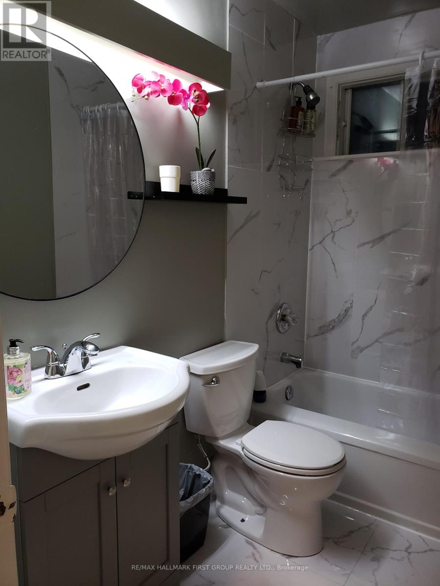 37 Mutual Street Property Photo 30