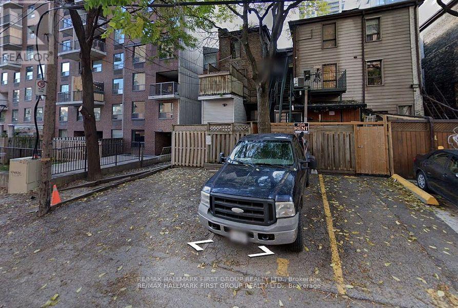 37 Mutual Street Property Photo 36
