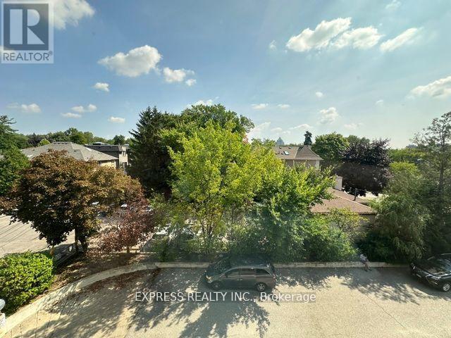 307 - 121 Willowdale Avenue Property Photo 6