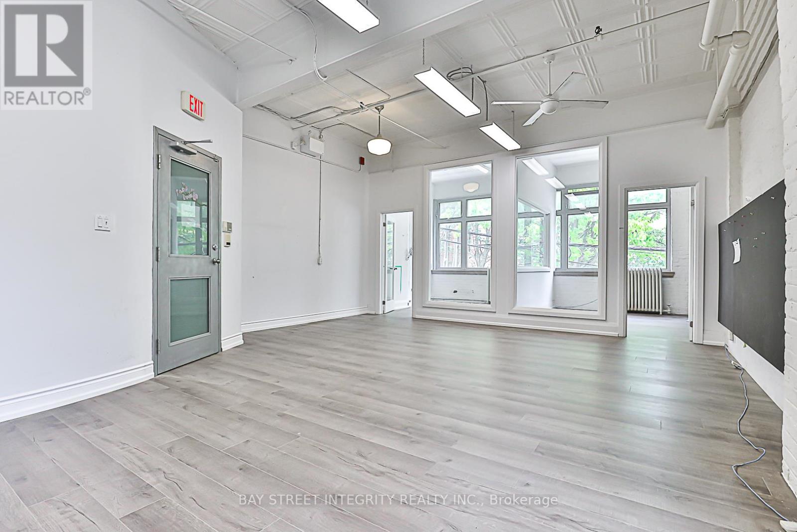 2nd Flr - 51 Bulwer Street Property Photo 1