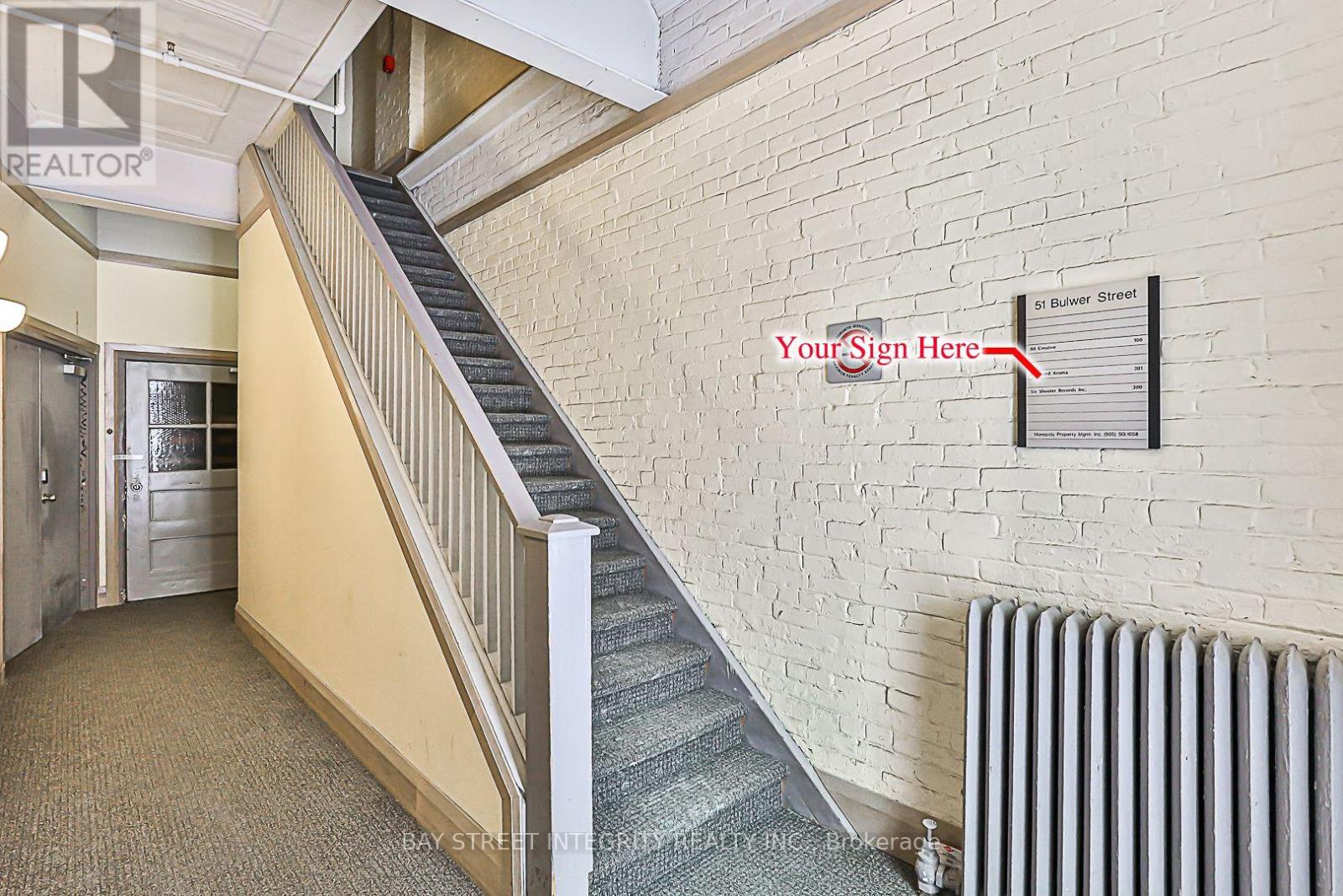 2nd Flr - 51 Bulwer Street Property Photo 24
