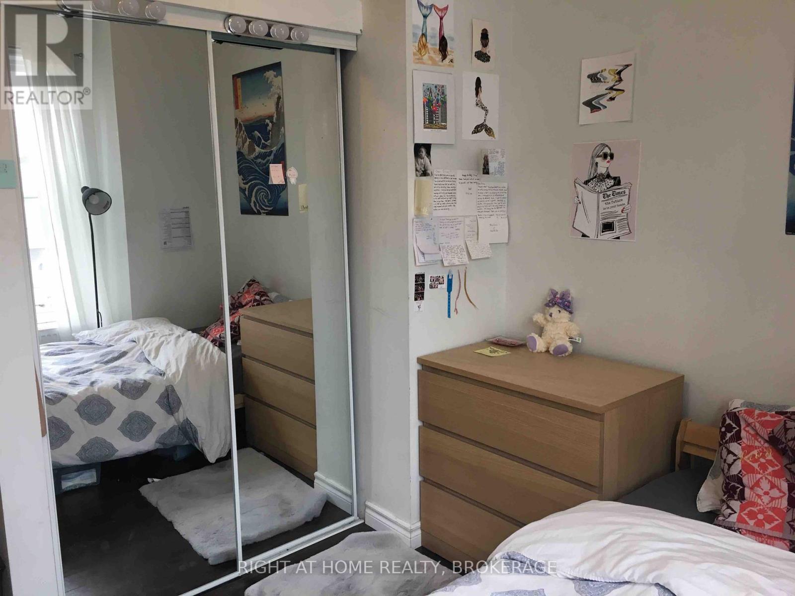 2 - 129 Baldwin Street Property Photo 15