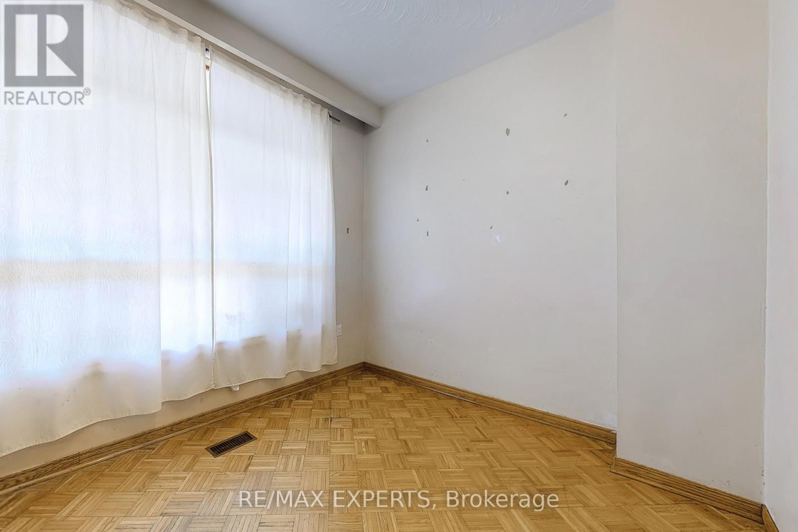 134 Brunswick Avenue Property Photo 4