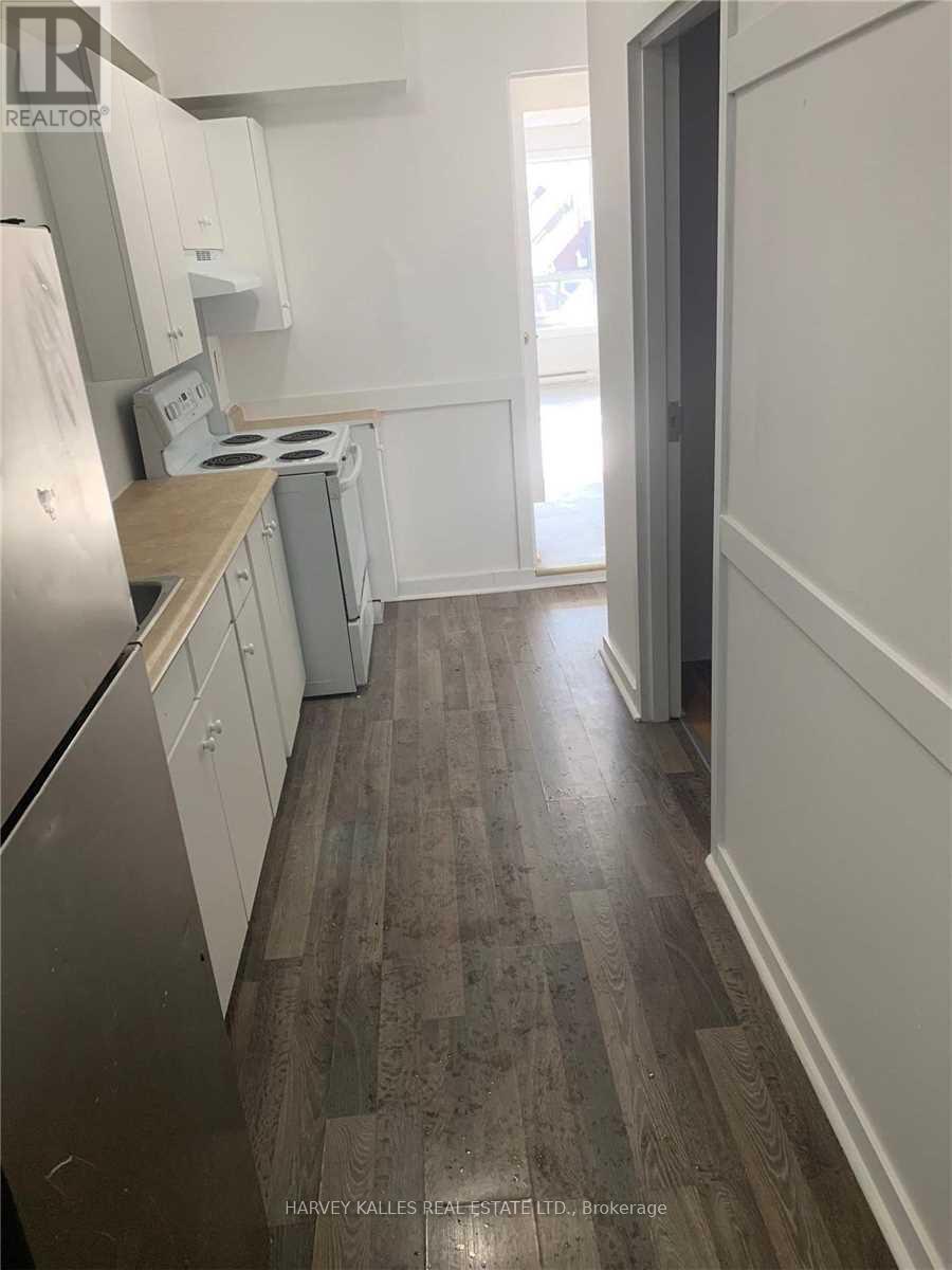 Main #2 - 881 St Clair Avenue W Property Photo 2