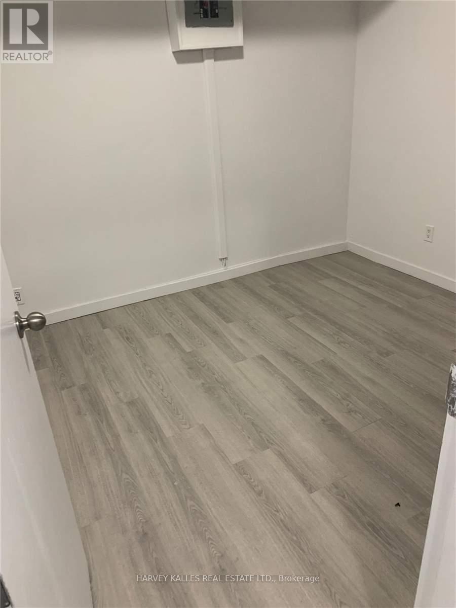 Main #2 - 881 St Clair Avenue W Property Photo 7